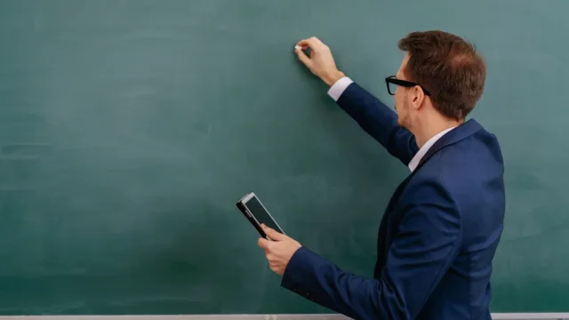 زبان۳ مشترک